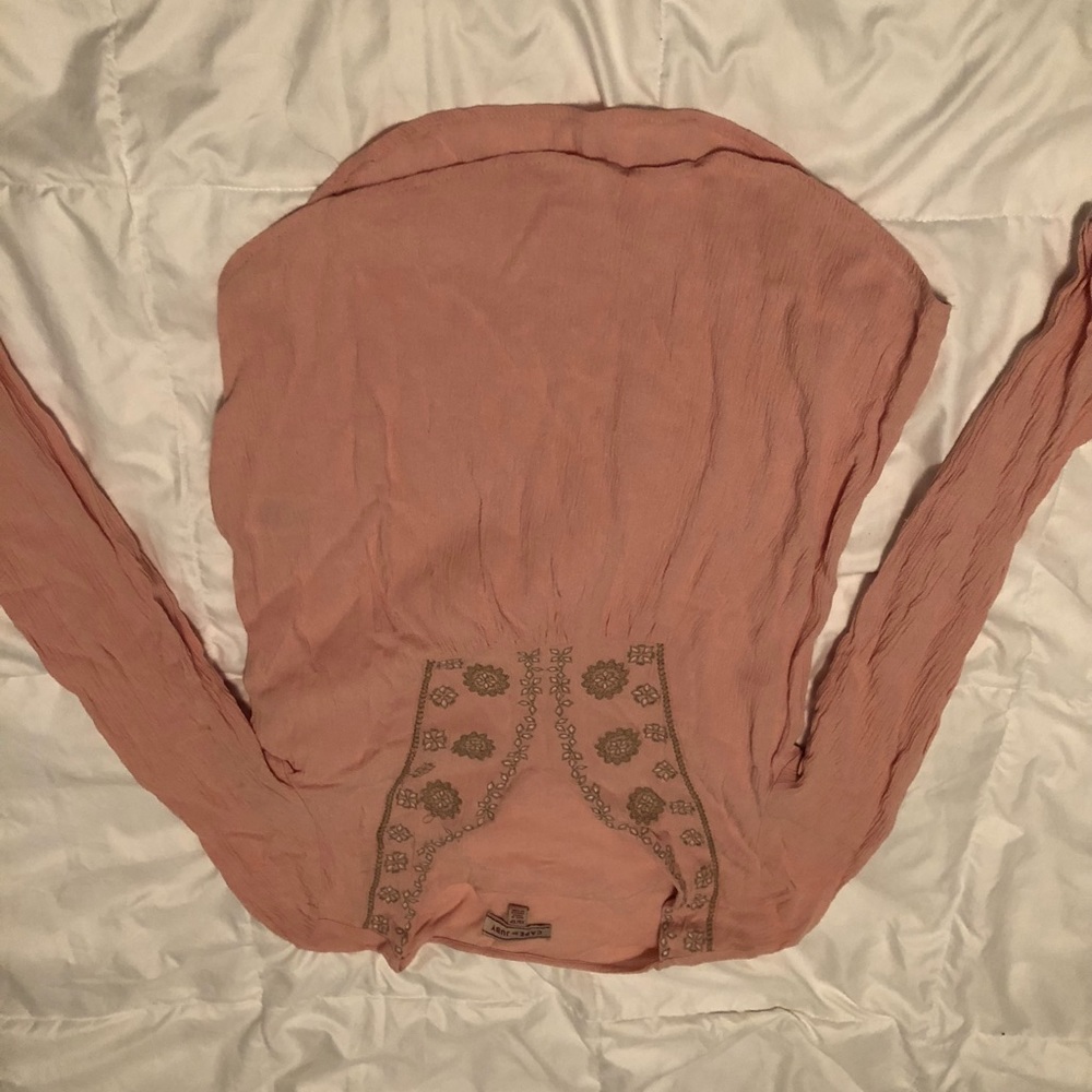 XS long sleeve light pink shirt